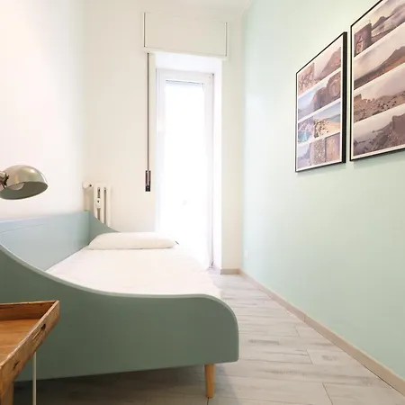 Mila Lux Lodi * Milánó