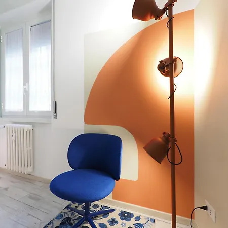 Mila Lux Lodi * Milánó